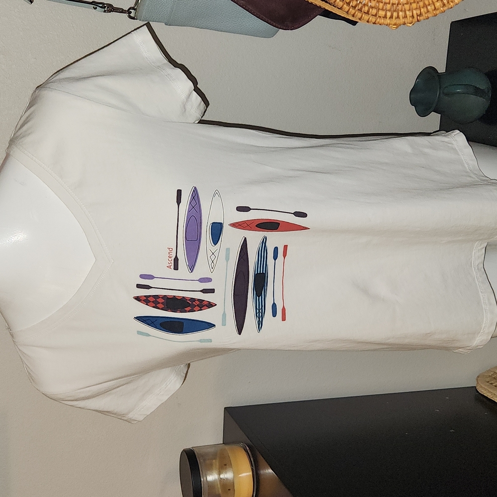 ASCEND V Neck Top - Picture 2 of 5